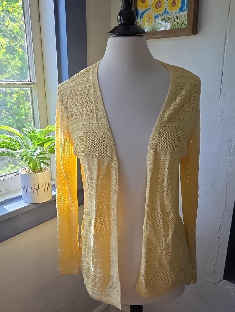 Lightweight Yellow Open-Front Women's Cardigan Sweater